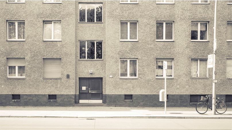 No One Is Happy And No One Has Woes [© Robert Berghoff]
