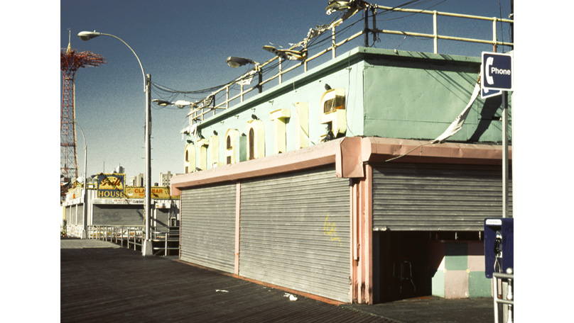 Coney Island Revisited [© Robert Berghoff]