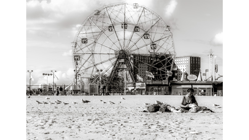 Coney Island Revisited [© Robert Berghoff]